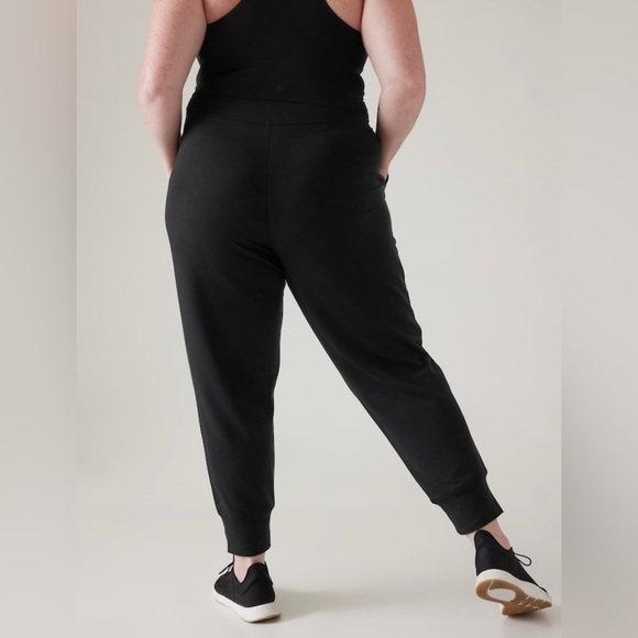 NWT Athleta Coaster Luxe Black Jogger Size 2X - Picture 5 of 10